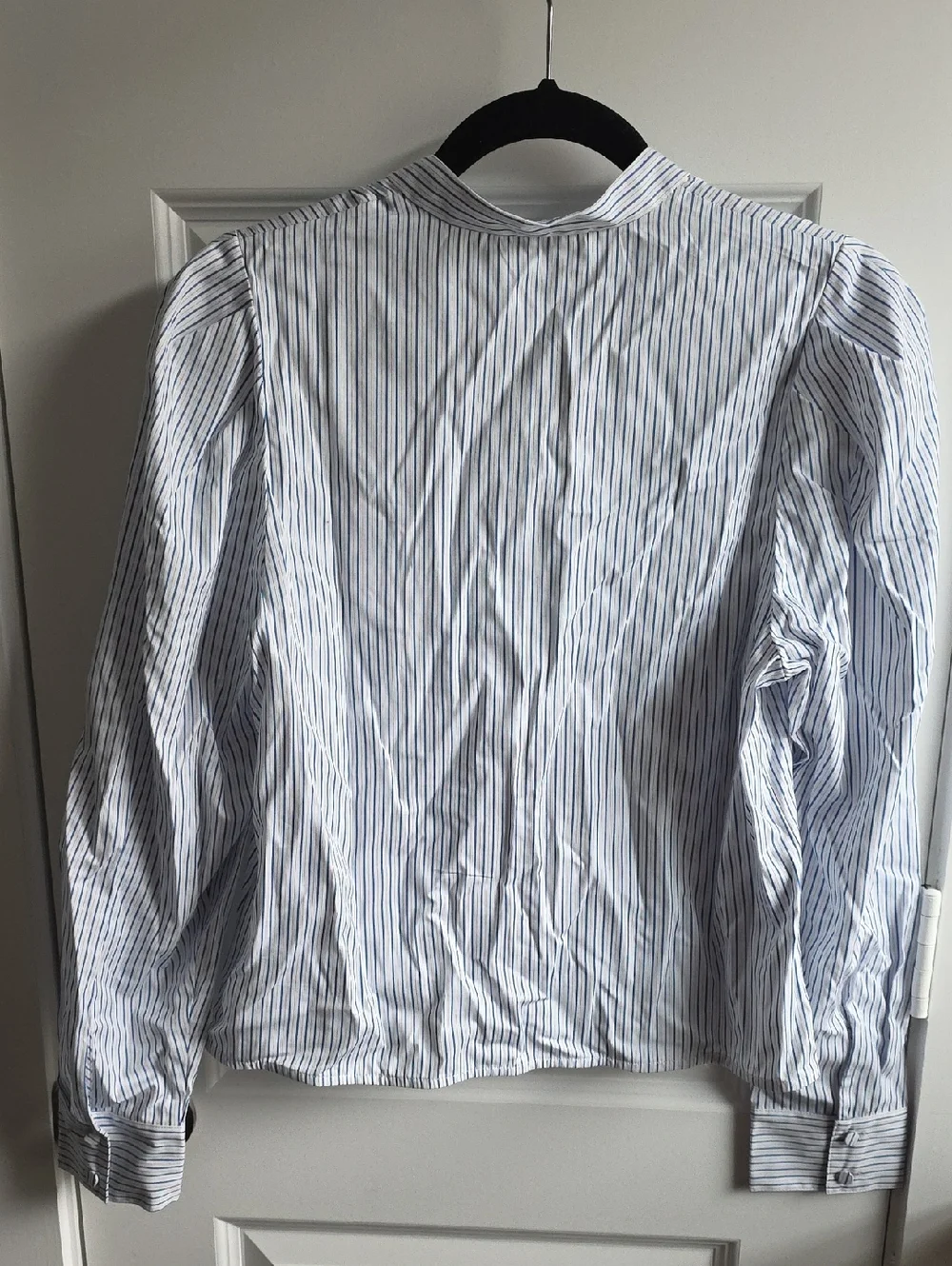 Madewell Puff-Sleeve Button-Up Shirt Blue and White Striped Small G219 - Picture 8 of 12